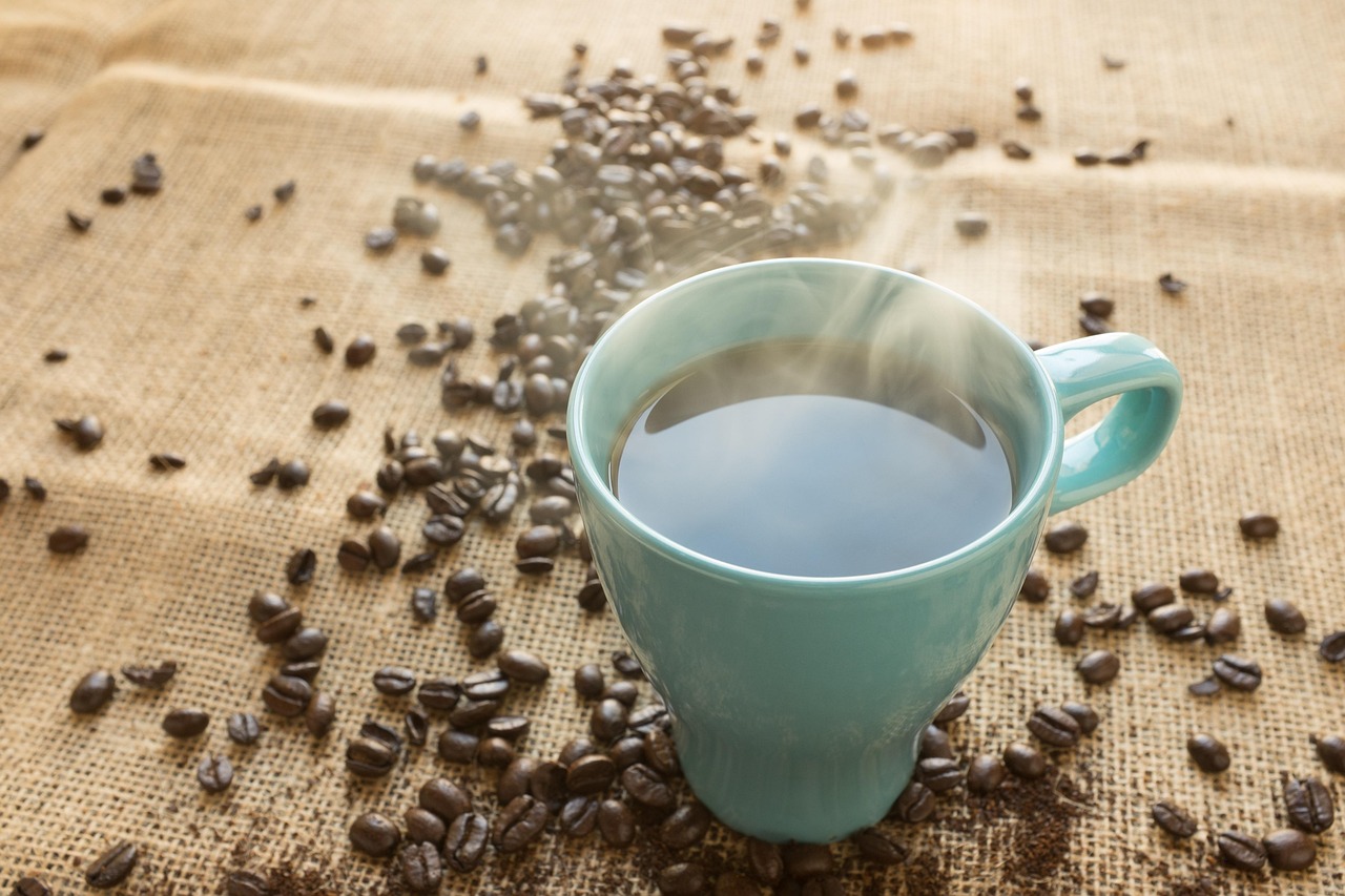 コーヒーを飲むと気になる口臭対策は？